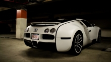  Bugatti Veyron   